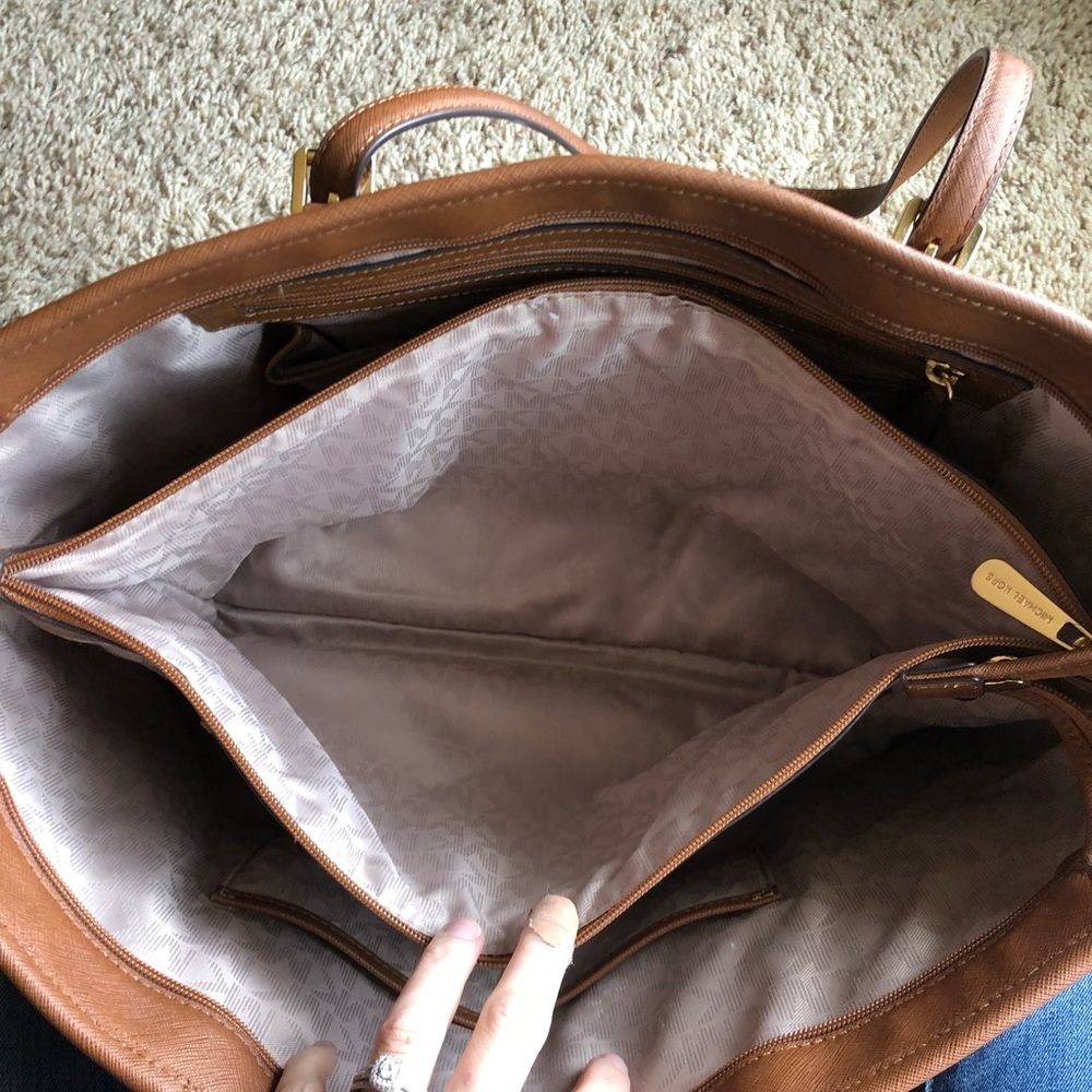 Michael Kors laptop bag - Picture 3 of 5